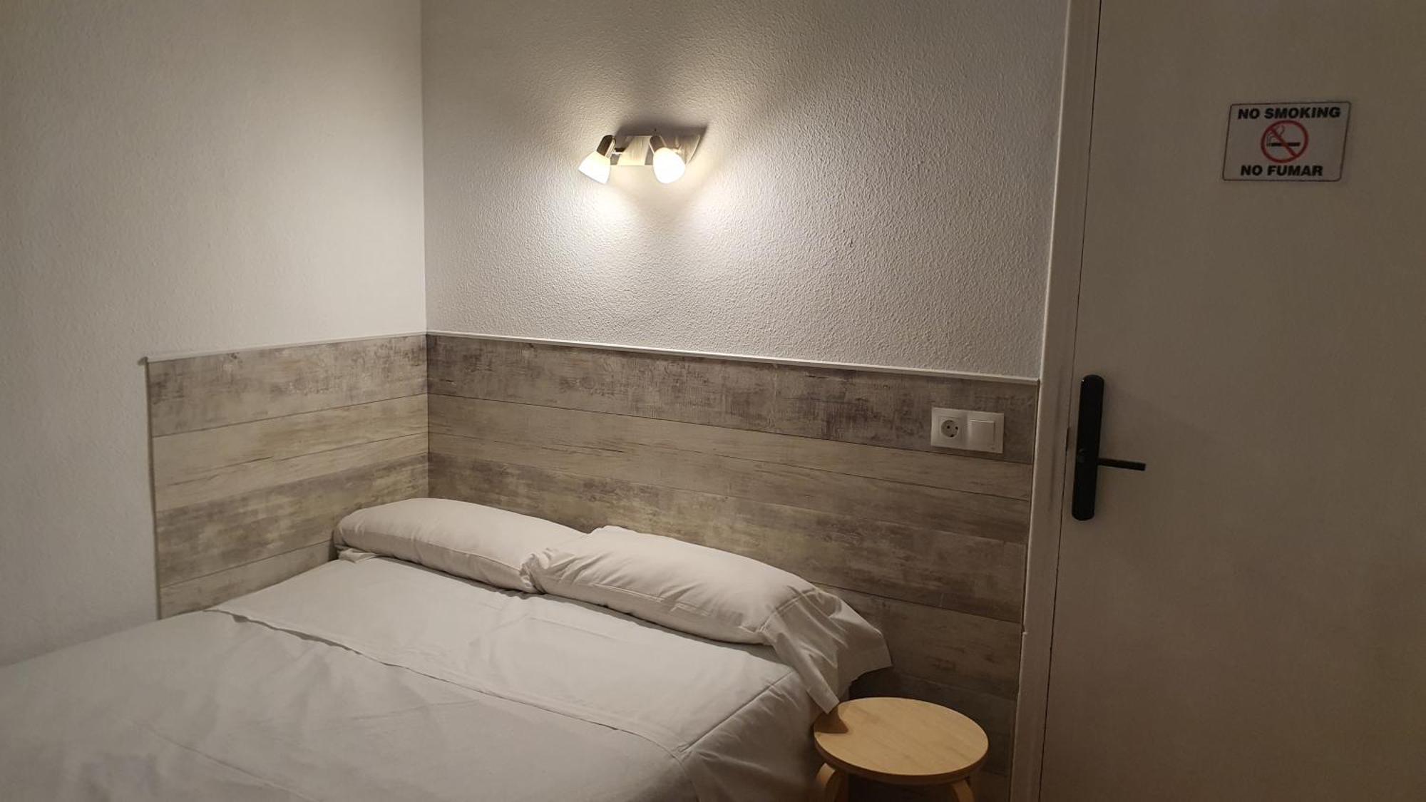 Hostal Ginebra -Madrid Centro Gran Via Sol- Exterior photo